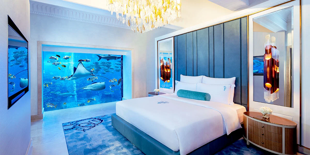 Underwater-Suite-Bedroom-Atlantis-The-Palm-Prestigious-Venues