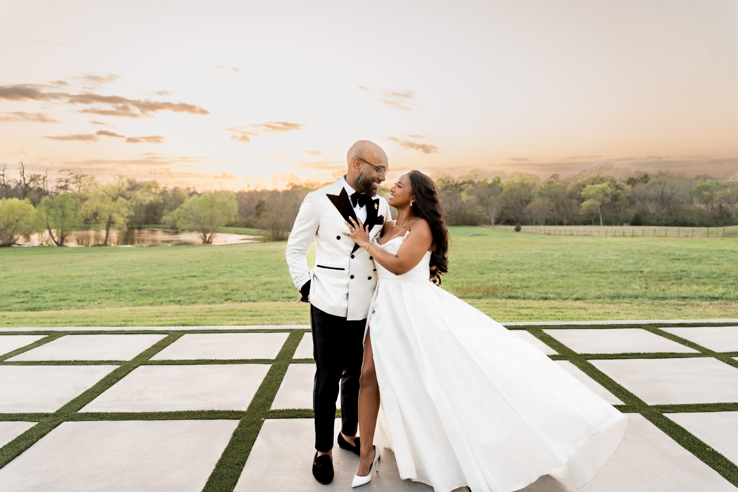 From Thailand to H-Town: Akilah & Devin’s Black and White Wedding